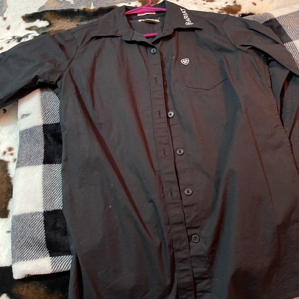 Ariat rodeo shirt